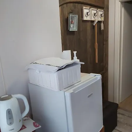 & Florjana ゲストハウス 3*