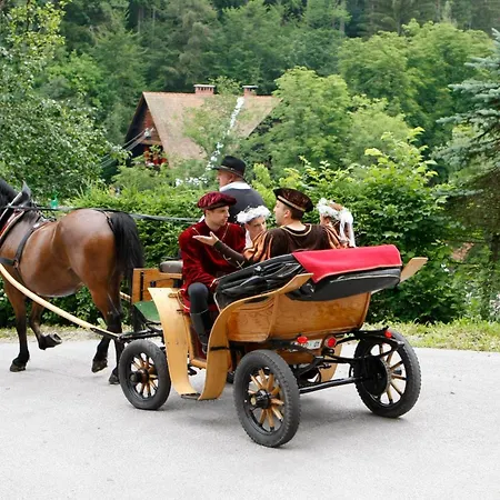 & Florjana ブレッド