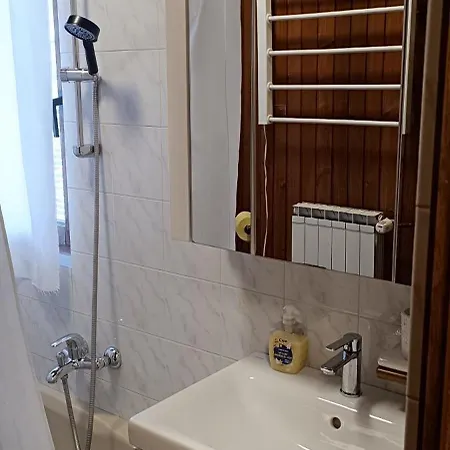 招待所 Apartments&rooms Florjana 3*