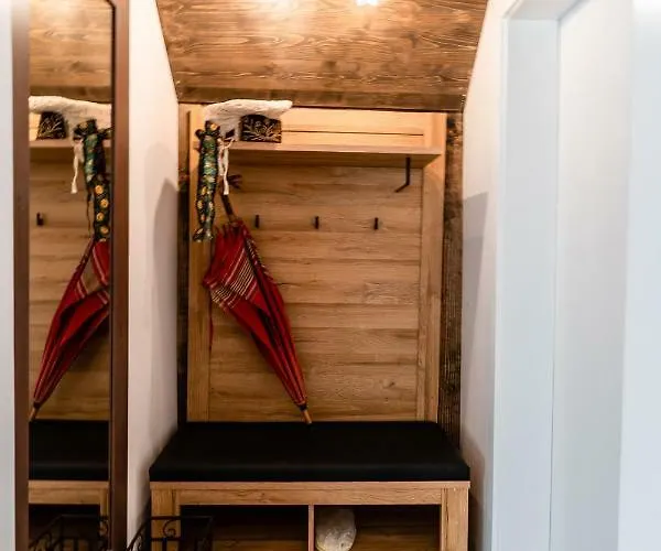 & Florjana Hiša za goste