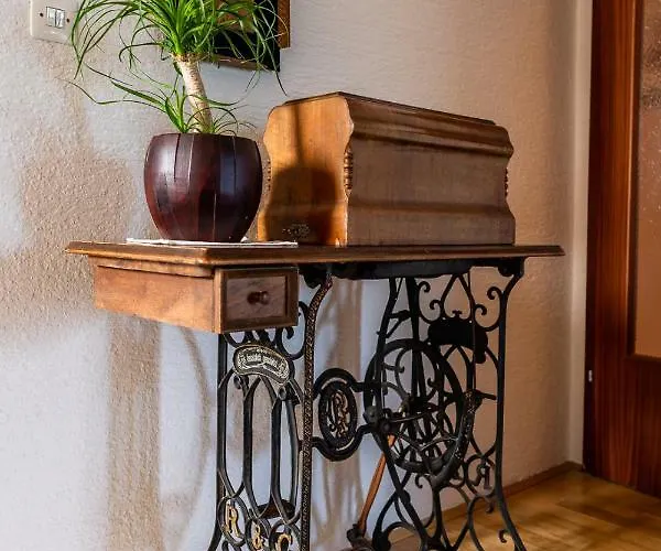 & Florjana Hiša za goste